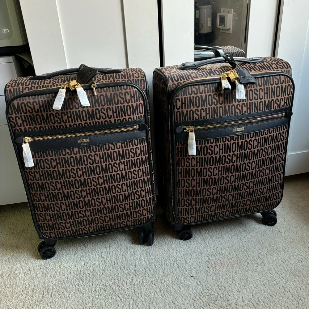 MOSCHINO MONOGRAM-PATTERN LEATHER SUITCASE Authentic,Calf Leather. Nice luggage